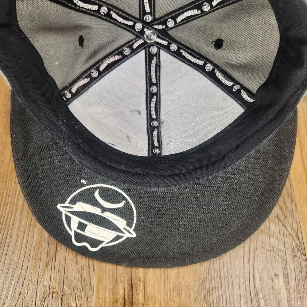 VTG Lowrider Magazine Snapback Hat Cap Black Gray Flat Bill Embroidered Chicano